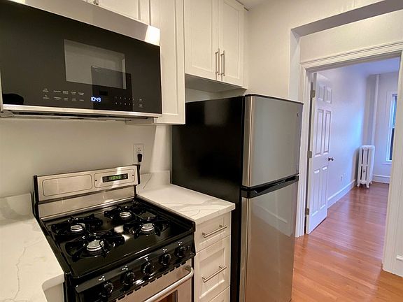 4AA30782-5A5D-4086-AE3A-D3E3DE2844C1