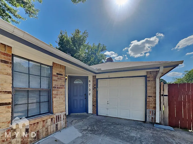 6702 Fire Hill Dr — Photo 18