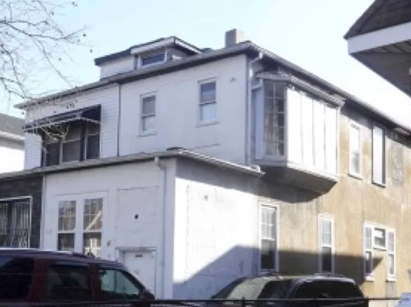 560 Linden Boulevard image 1 of 1