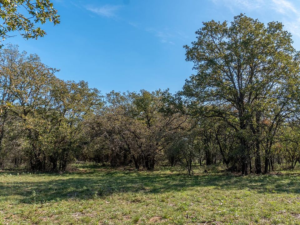 Owner Finance Land in Brown County with Large Oak Trees and Homesites