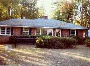 1703 Kennedy Dr, Camden, SC 29020