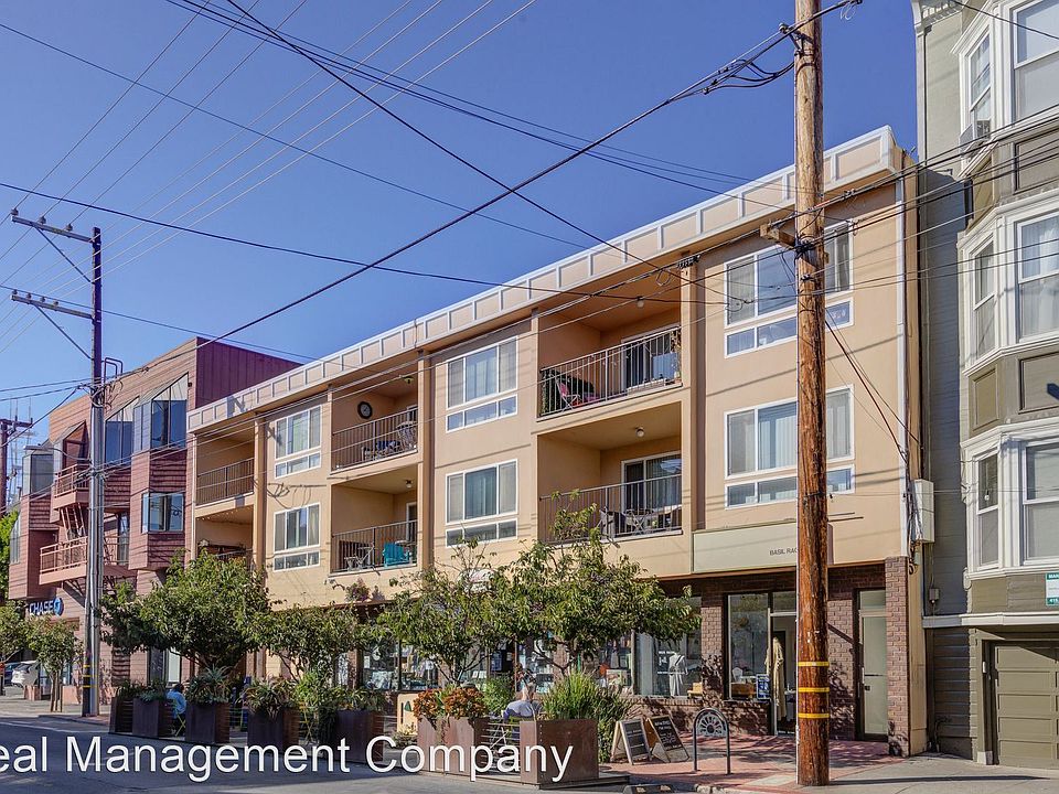 1st image of 3986 24th St #10