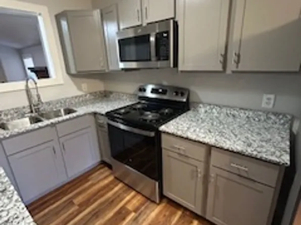 1307 6th Ter, Barling, AR 72923