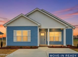 608 S Vance St, Fremont, NC 27830
