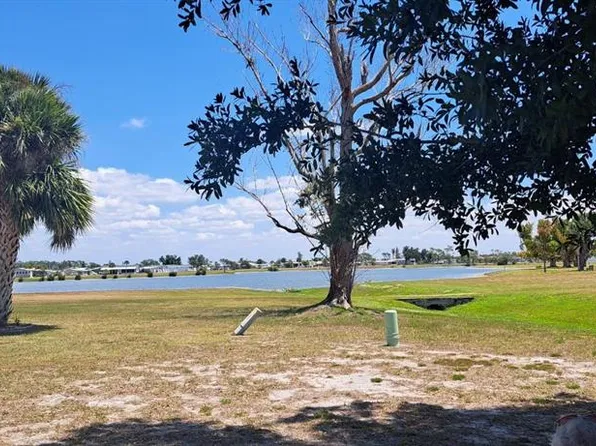 7368 Varley Cir #6, Pt Charlotte, FL 33981