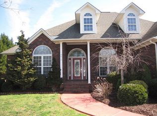 9814 Arlington Oaks Dr, Mint Hill, NC 28227