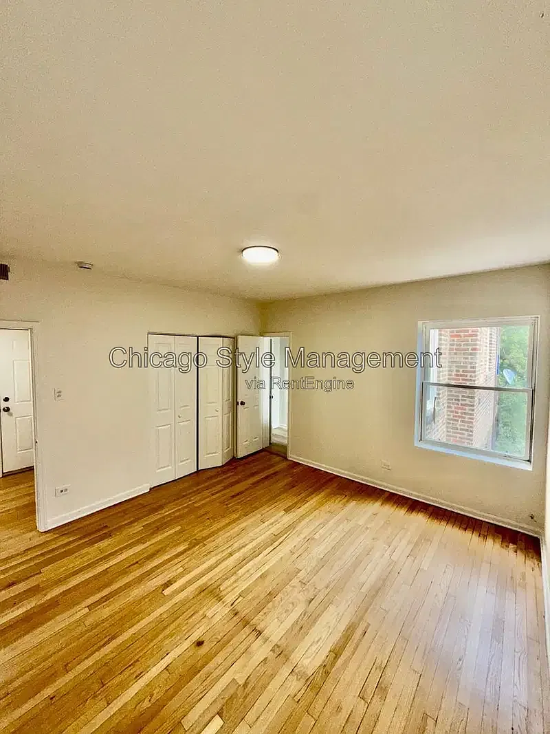 3 bed, 1350 sqft, $1,700 — Photo 4