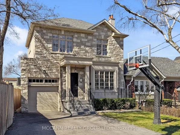 90 Haddington Ave, Toronto, ON M5M 2P3