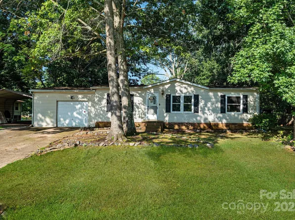 3411 Stony Brook Cir, Newton, NC 28658