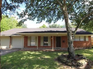 1011 Kost Rd, Alvin, TX 77511