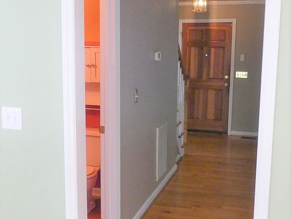 4th image of 4513 Brentwood Dr