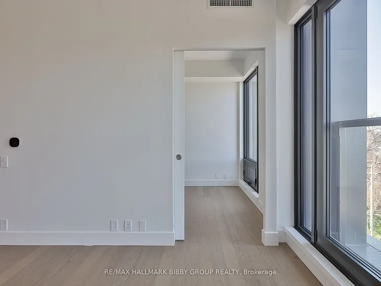 1414 Bayview Ave #506 — Photo 11