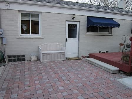 BACK DOOR