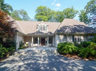 11 Turtle Ln, Dover, MA 02030