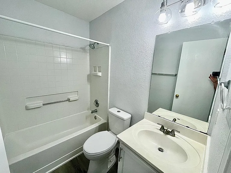 105 David Dr — Photo 13