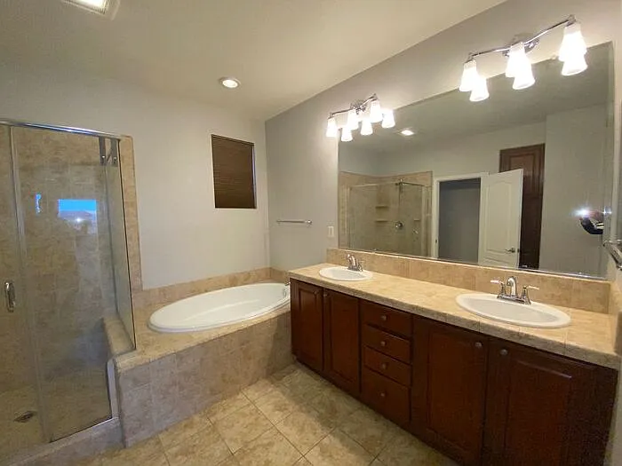 875 Sienna Park Dr — Photo 51