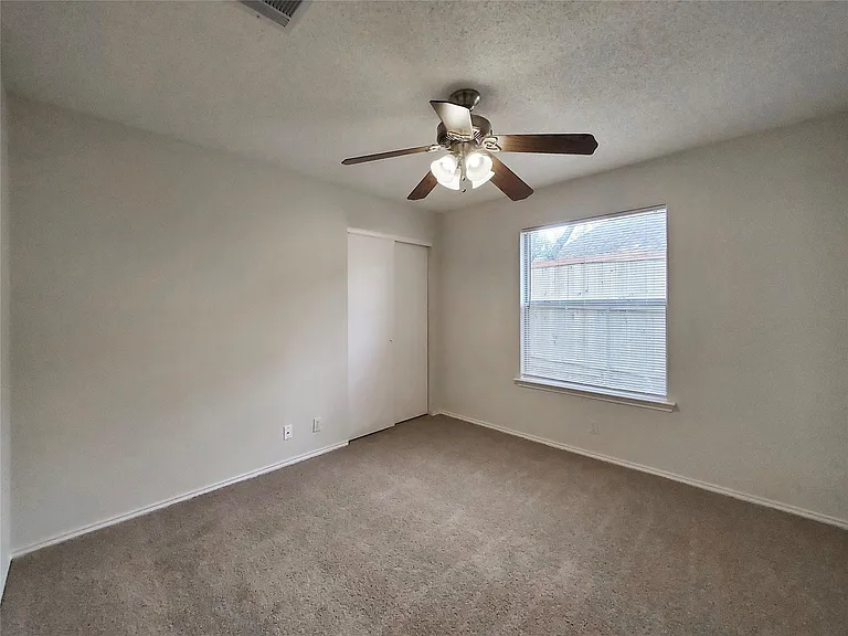 1926 Summer Rain Dr — Photo 19