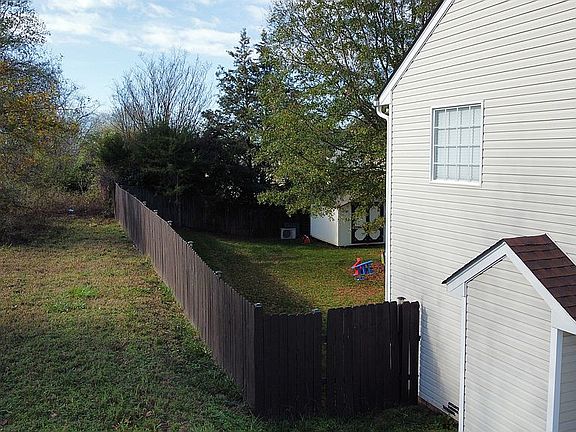 3rd image of 9725 Brawley Ln
