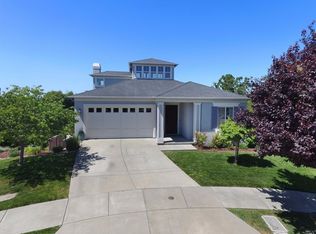 1392 Gordon Ln, Santa Rosa, CA 95404