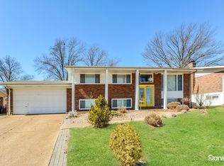 4243 Ashwick Ter, Saint Louis, MO 63128