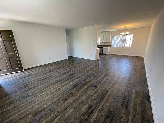 2nd image of 1916 Harriman Ln APT 3