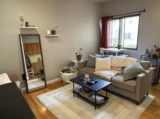 170 W 6th St #1, South Boston, MA 02127