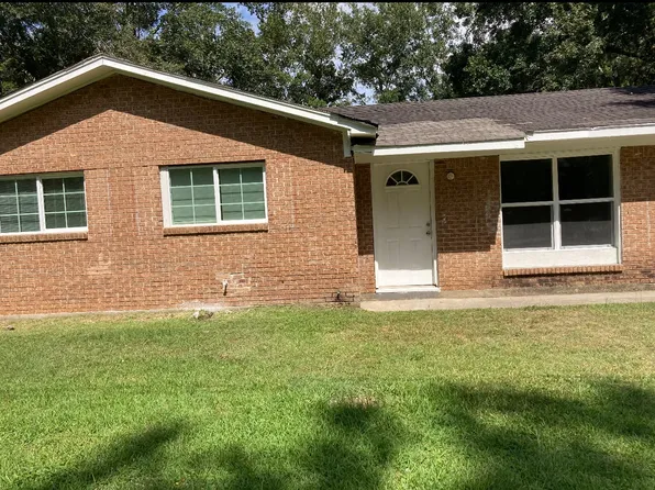 3919 Nathan Hale Ave, Pascagoula, MS 39581