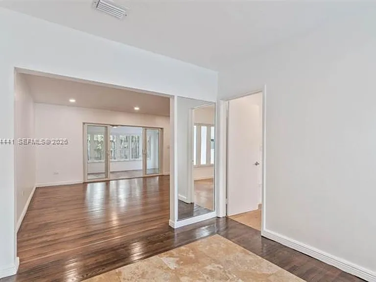 680 NE 57th St #680 — Photo 7