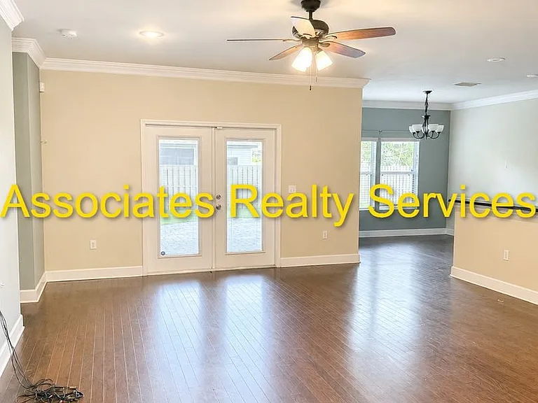 8117 SW 73rd Ln — Photo 2