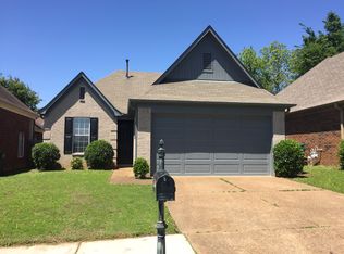 1037 Belfiore Ln, Cordova, TN 38018