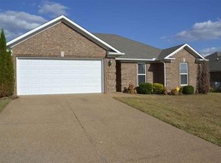 140 Lancaster Dr, Medina, TN 38355