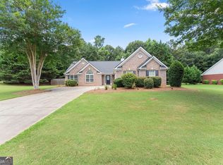 198 Blue Grass Dr, Jefferson, GA 30549