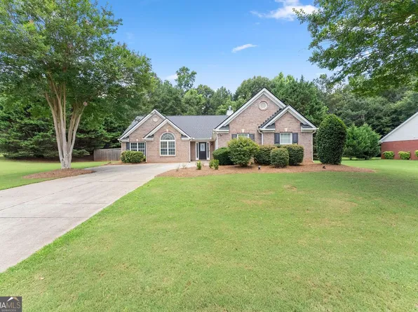 198 Blue Grass Dr, Jefferson, GA 30549