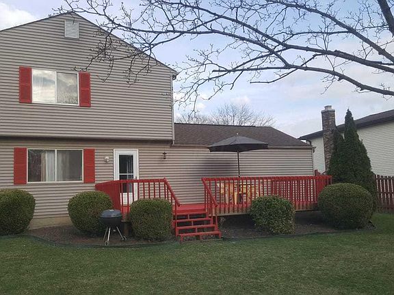 2nd image of 6359 Rockland Dr