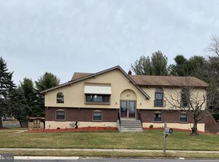 33 Wayside Rd, Berlin, NJ 08009