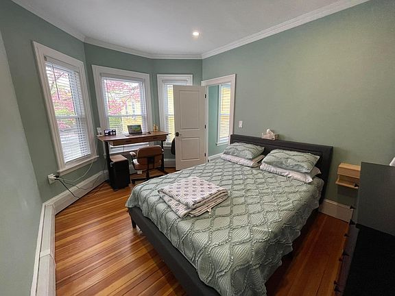 3rd image of 14770 Cullen Blvd
