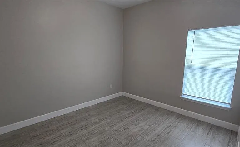 726 Bobcat Ct #A — Photo 11
