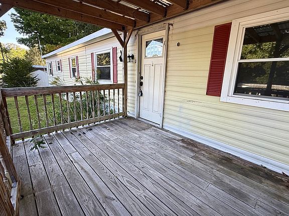 4th image of 3 Heritage Dr