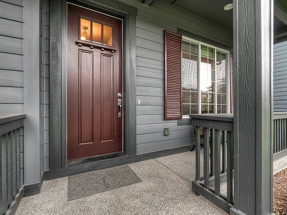 2nd image of 13120 183rd Ave E