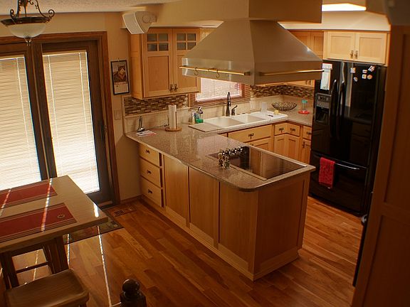 3rd image of 15705 NE 30th Ave
