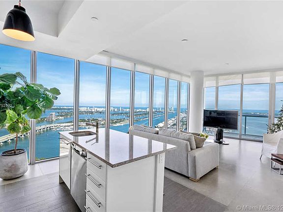 2nd image of 888 Biscayne Blvd APT 5408