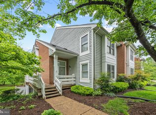 7594 Lakeside Village Dr APT F, Falls Church, VA 22042