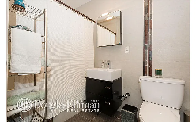 Sold by Douglas Elliman | media 8