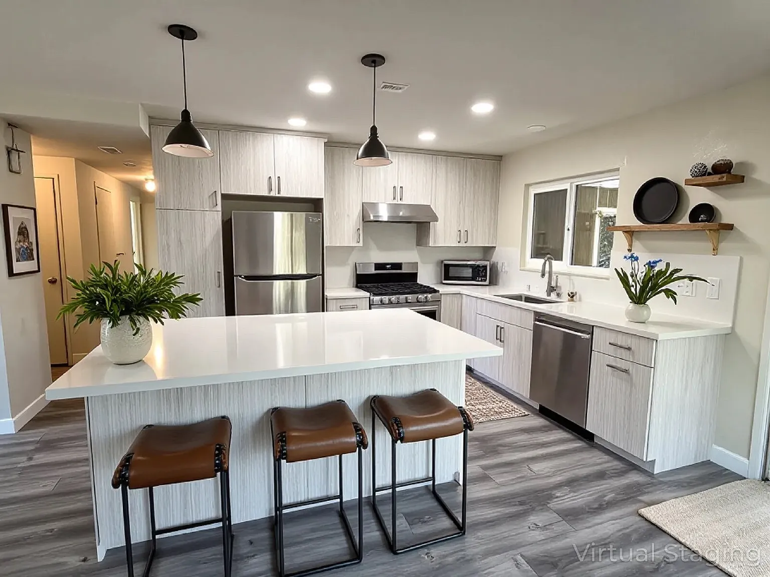 3 bed, 2.0 bath, 1148 sqft, $3,600 — Photo 2