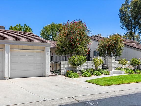 2nd image of 3425 Bahia Blanca W Unit B