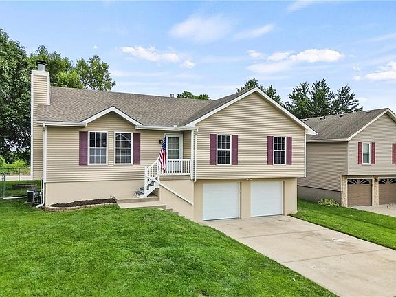 4th image of 19405 Ironwood Dr