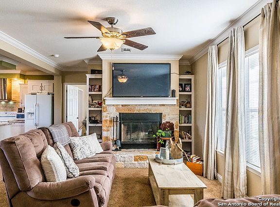 2nd image of 512 County Road 429