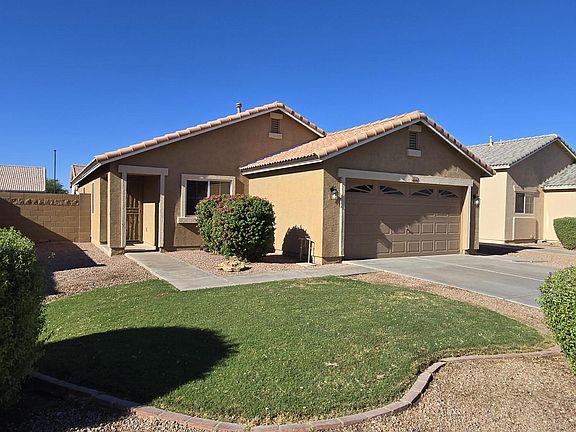 3rd image of 2799 E Terrace Avenue
