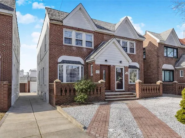 13212 82nd St, Ozone Park, NY 11417