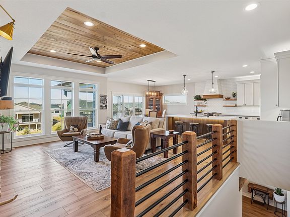 2nd image of 2719 Blooming Heights Dr
